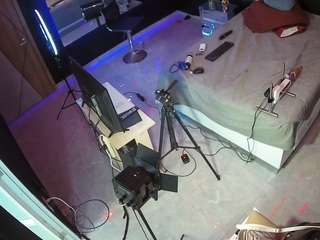 voyeurcam-casa-salsa-bedroom-13