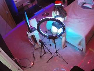 voyeurcam-casa-salsa-bedroom-13