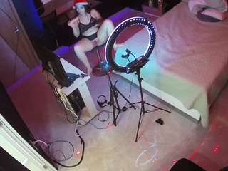 voyeurcam-casa-salsa-bedroom-13