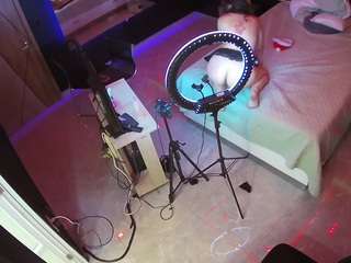 voyeurcam-casa-salsa-bedroom-13