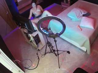 voyeurcam-casa-salsa-bedroom-13