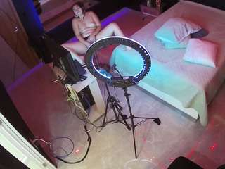 voyeurcam-casa-salsa-bedroom-13