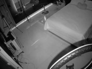 voyeurcam-casa-salsa-bedroom-13