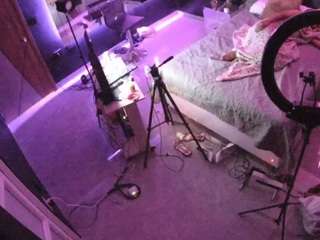 voyeurcam-casa-salsa-bedroom-13