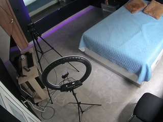 voyeurcam-casa-salsa-bedroom-13