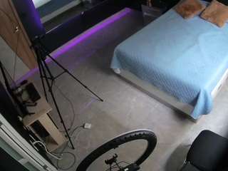 voyeurcam-casa-salsa-bedroom-13