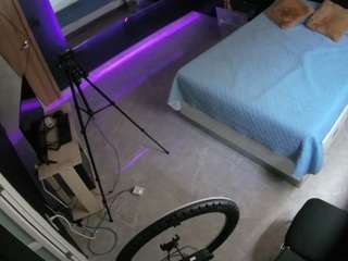 voyeurcam-casa-salsa-bedroom-13