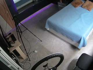 voyeurcam-casa-salsa-bedroom-13