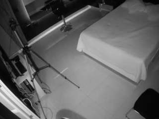 voyeurcam-casa-salsa-bedroom-13