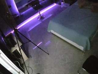 voyeurcam-casa-salsa-bedroom-13