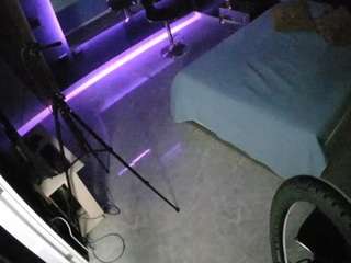 voyeurcam-casa-salsa-bedroom-13