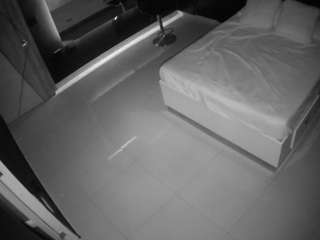 voyeurcam-casa-salsa-bedroom-13