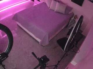 voyeurcam-casa-salsa-bedroom-13