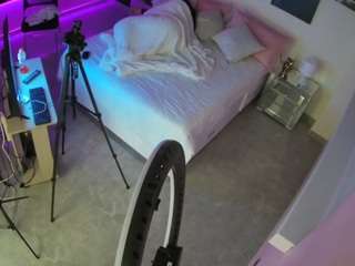 voyeurcam-casa-salsa-bedroom-13
