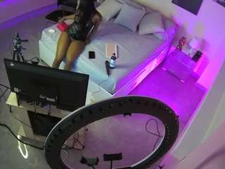 voyeurcam-casa-salsa-bedroom-13