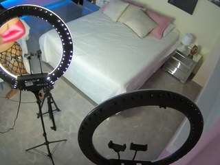 voyeurcam-casa-salsa-bedroom-13