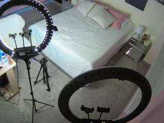 voyeurcam-casa-salsa-bedroom-13