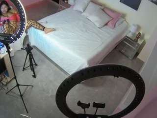 voyeurcam-casa-salsa-bedroom-13 webcam