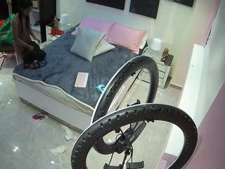 voyeurcam-casa-salsa-bedroom-13