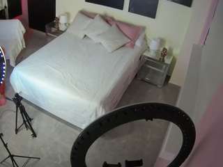voyeurcam-casa-salsa-bedroom-13