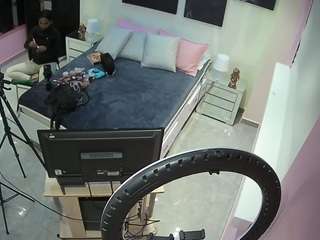 voyeurcam-casa-salsa-bedroom-13