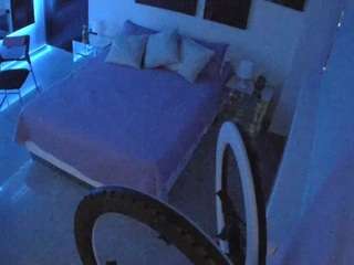 voyeurcam-casa-salsa-bedroom-13