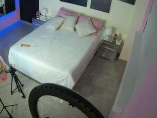 voyeurcam-casa-salsa-bedroom-13