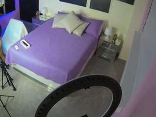 voyeurcam-casa-salsa-bedroom-13