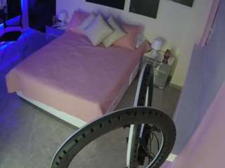 voyeurcam-casa-salsa-bedroom-13