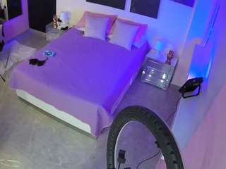voyeurcam-casa-salsa-bedroom-13