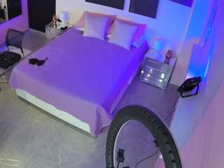 voyeurcam-casa-salsa-bedroom-13