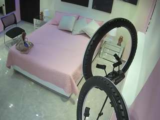 voyeurcam-casa-salsa-bedroom-13