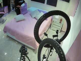 voyeurcam-casa-salsa-bedroom-13