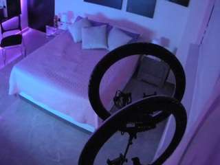 voyeurcam-casa-salsa-bedroom-13