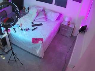 voyeurcam-casa-salsa-bedroom-13