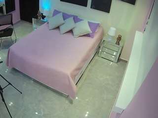 voyeurcam-casa-salsa-bedroom-13