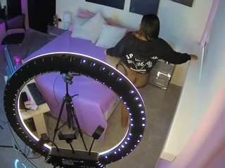 voyeurcam-casa-salsa-bedroom-13 live cam profile