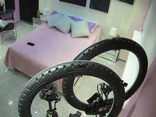 voyeurcam-casa-salsa-bedroom-13 live cam profile