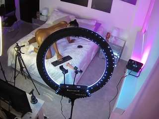 voyeurcam-casa-salsa-bedroom-13 live cam profile