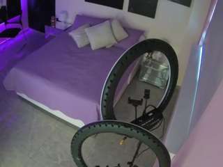 voyeurcam-casa-salsa-bedroom-13 live cam profile