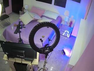 voyeurcam-casa-salsa-bedroom-13