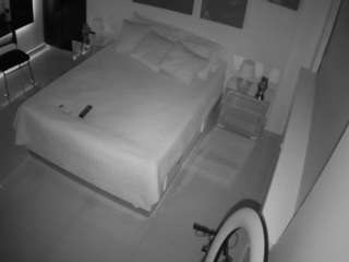 voyeurcam-casa-salsa-bedroom-13