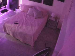 voyeurcam-casa-salsa-bedroom-13