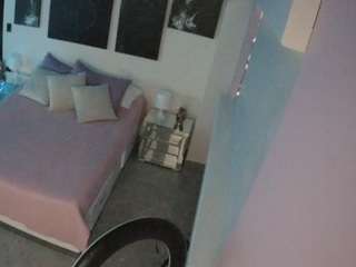voyeurcam-casa-salsa-bedroom-13