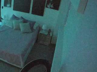 voyeurcam-casa-salsa-bedroom-13