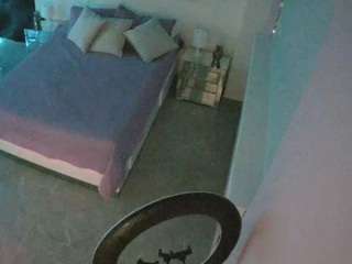 voyeurcam-casa-salsa-bedroom-13