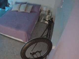 voyeurcam-casa-salsa-bedroom-13