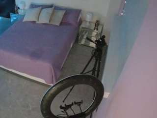 voyeurcam-casa-salsa-bedroom-13