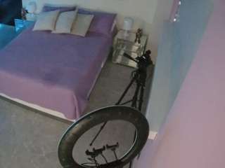 voyeurcam-casa-salsa-bedroom-13 webcam