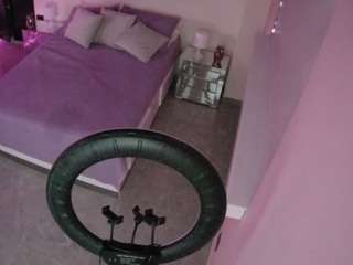 voyeurcam-casa-salsa-bedroom-13
